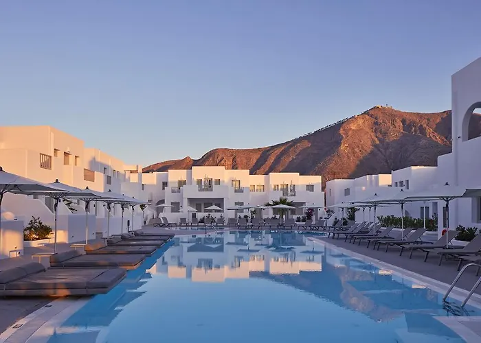 Aqua Blue Beach Hotel