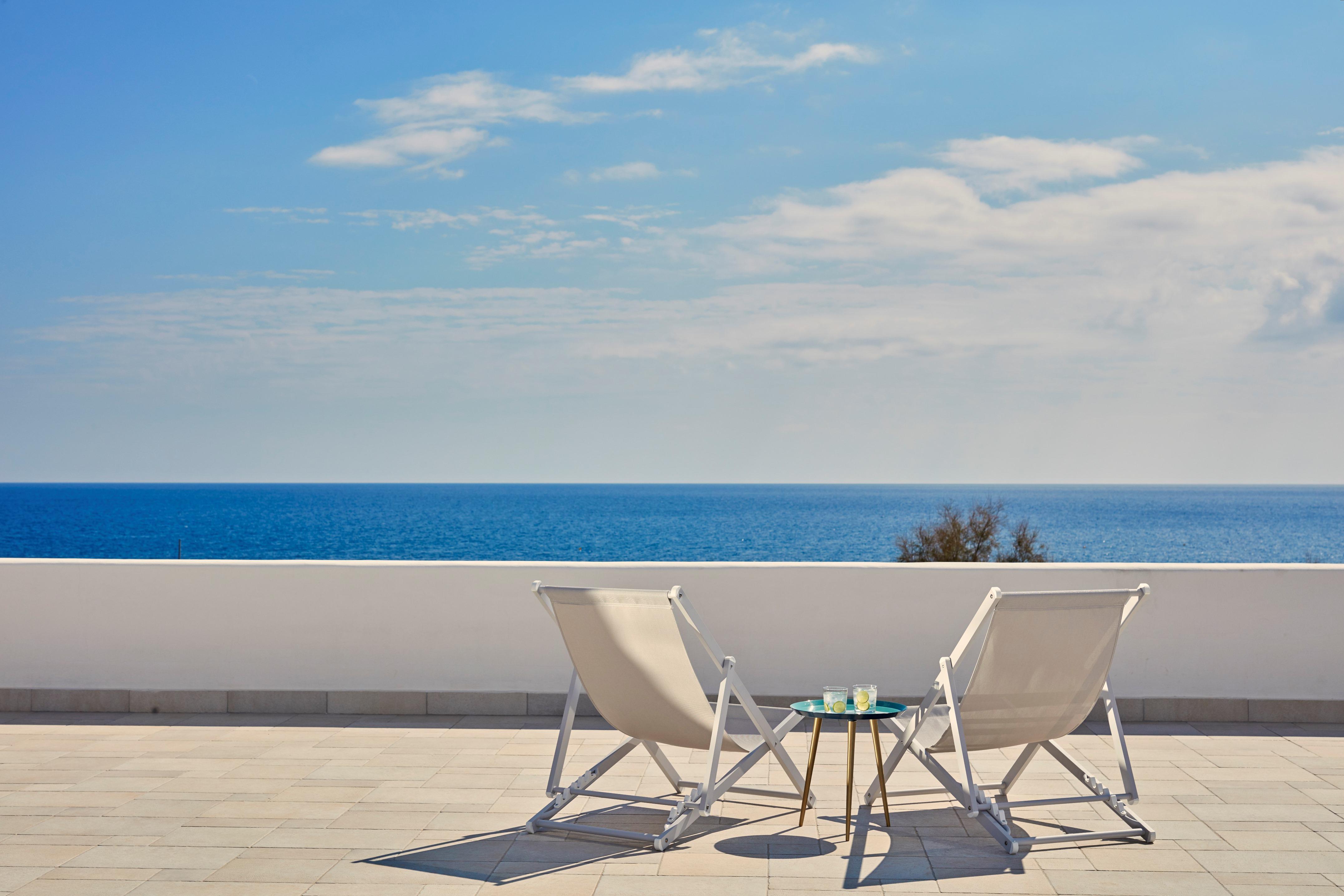 Hotel Aqua Blue