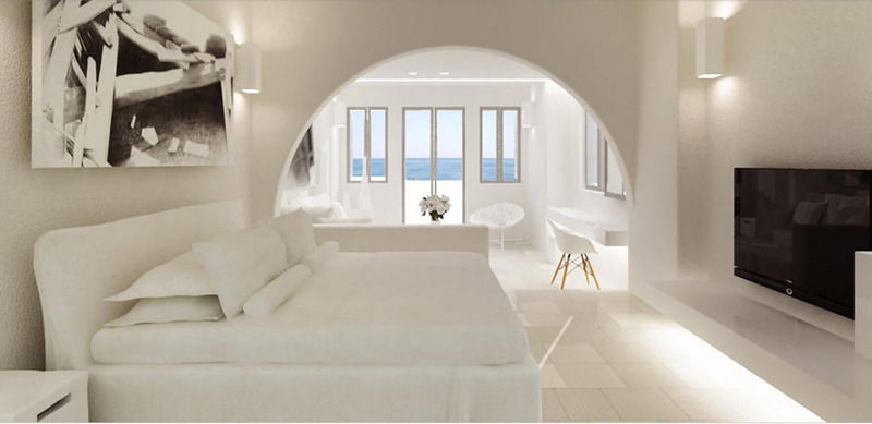 Aqua Blue Hotel