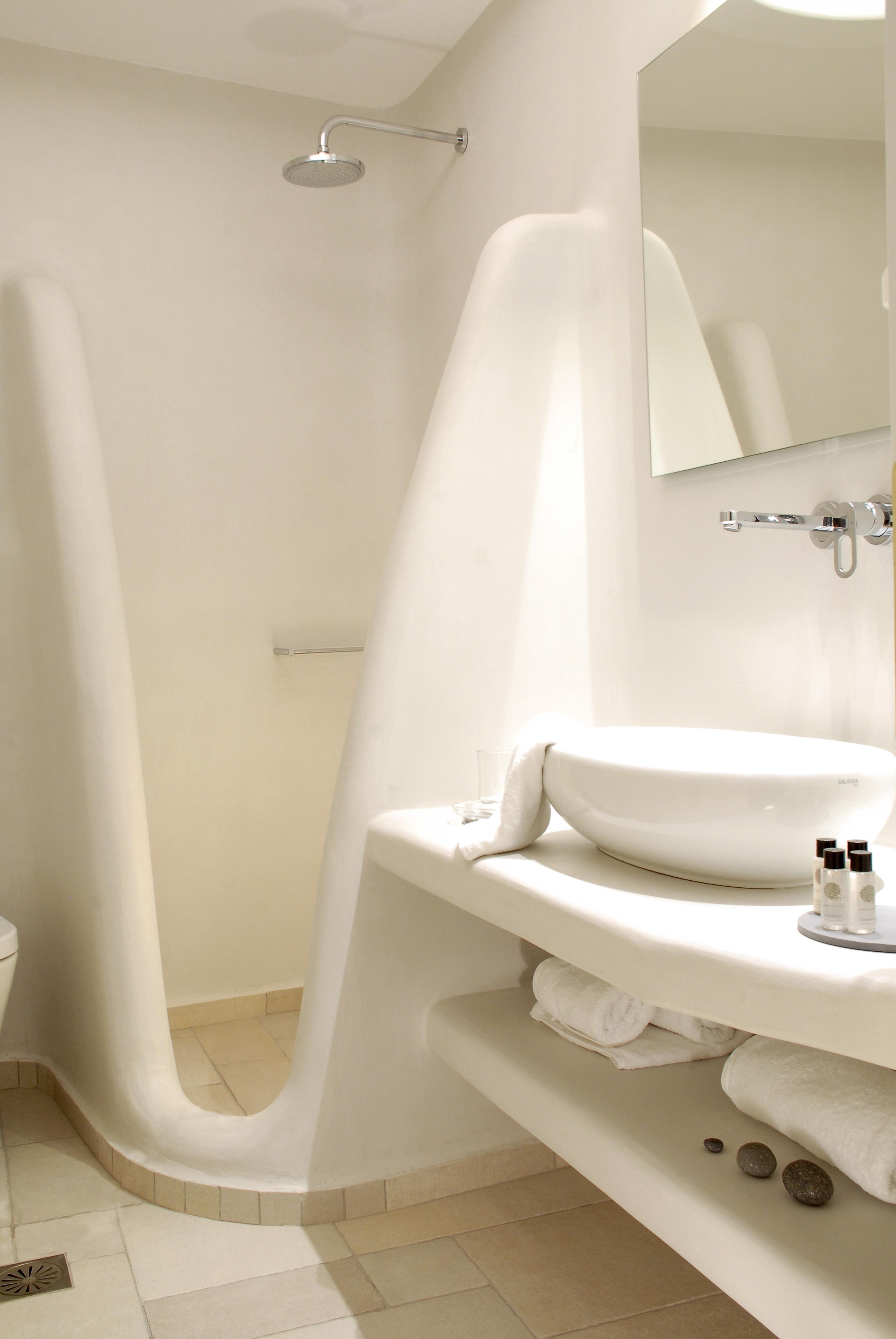 Aqua Blue 5* Perissa (Santorini)